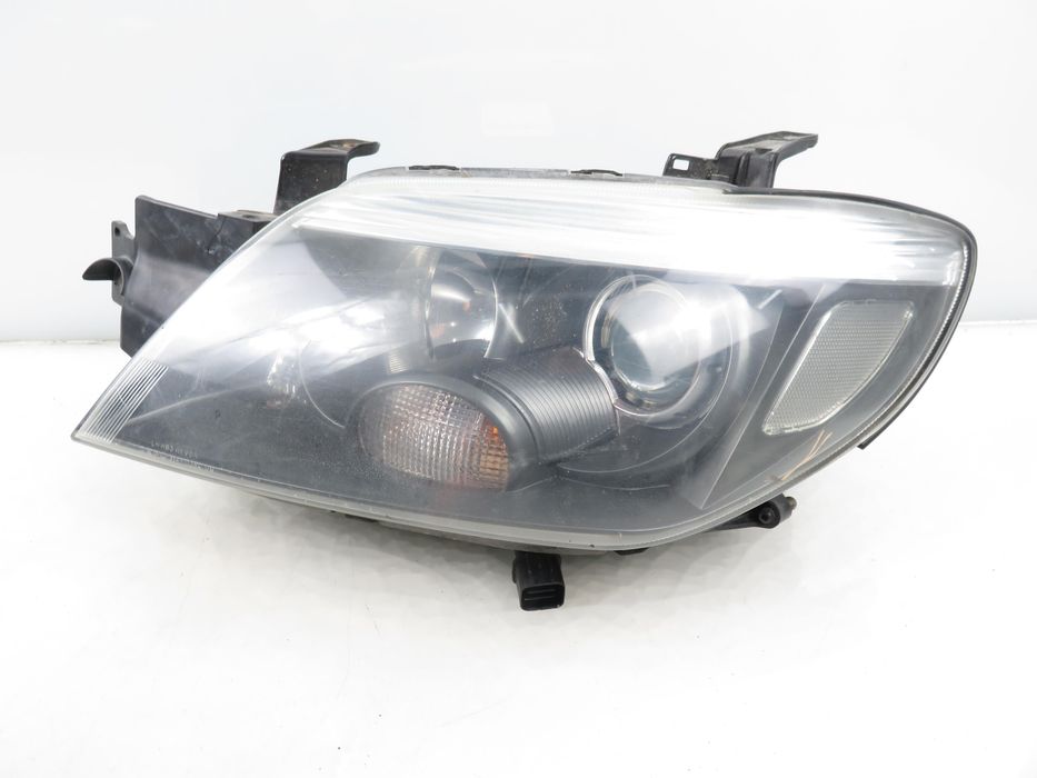 Lampy Przód Komplet Mitsubishi Outlander I