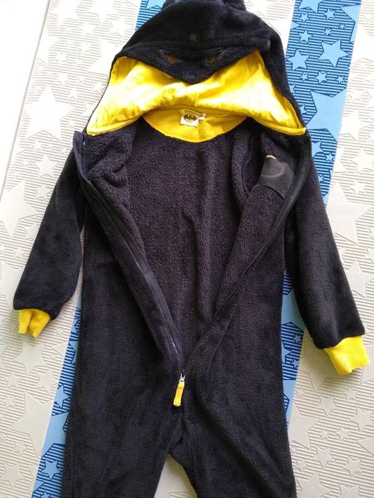 Kombinezon  polarowy Batman r. 122
