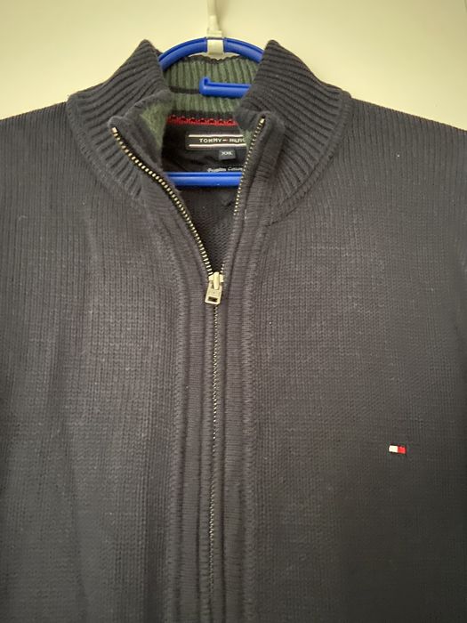 Tommy Hilfiger -rozpinany sweter