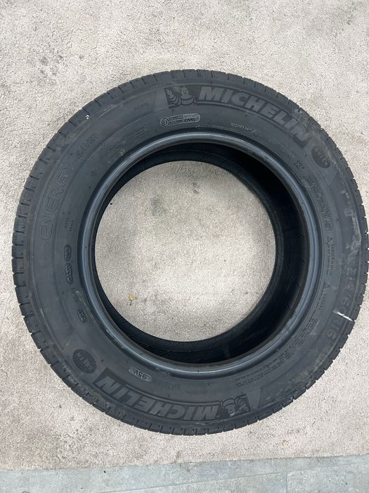 215/60R16 Michaelin lato nowa