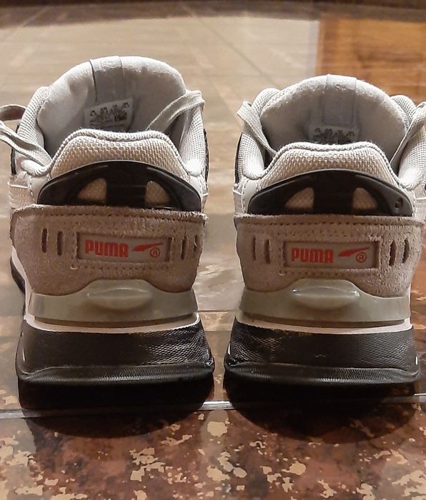 кросівки  Puma 38,5р