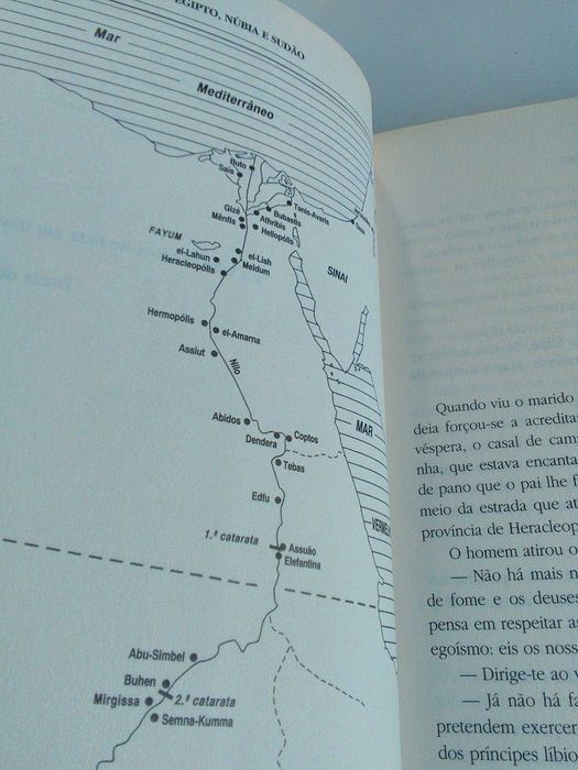 O Faraó Negro por Christian Jacq (1998)