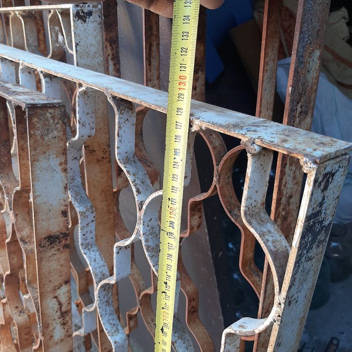 Решетка оконная.  Решетки металлические на окна.  4 шт. Б.У