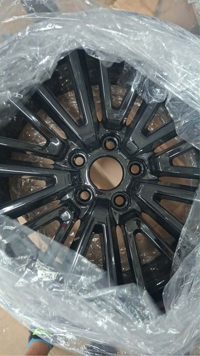 Oryginalne felgi Audi A4 B9 19" 5x112 ET40