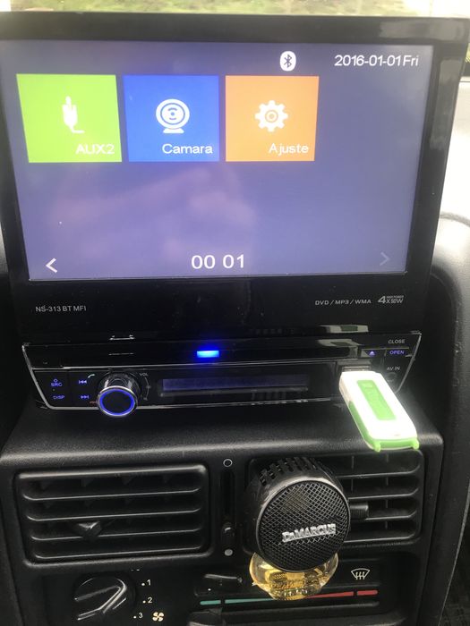 Vendo radio em bom estado