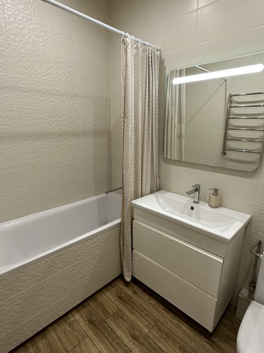 Продается 2 комнатная квартира. Центр. Славянск.