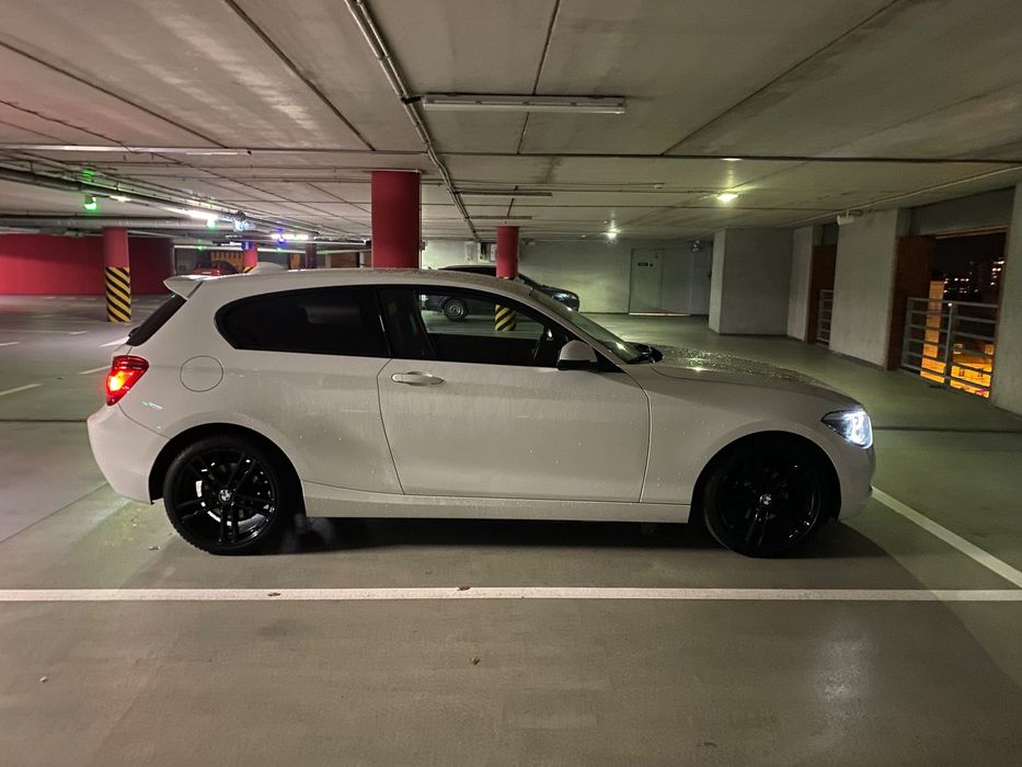 BMW Seria 1 BMW f21  118d