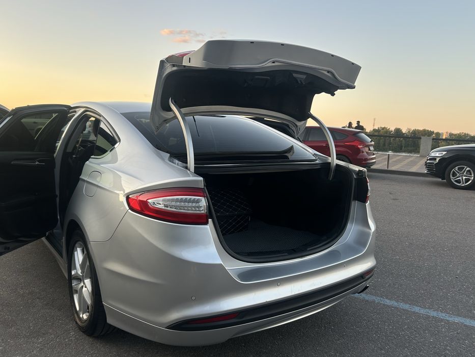 Ford Fusion 2016