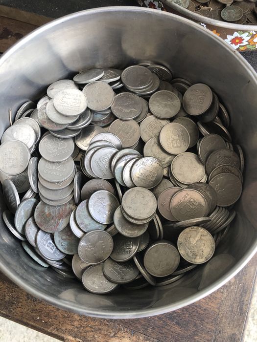 Lote de 60 quilos de moedas diversas