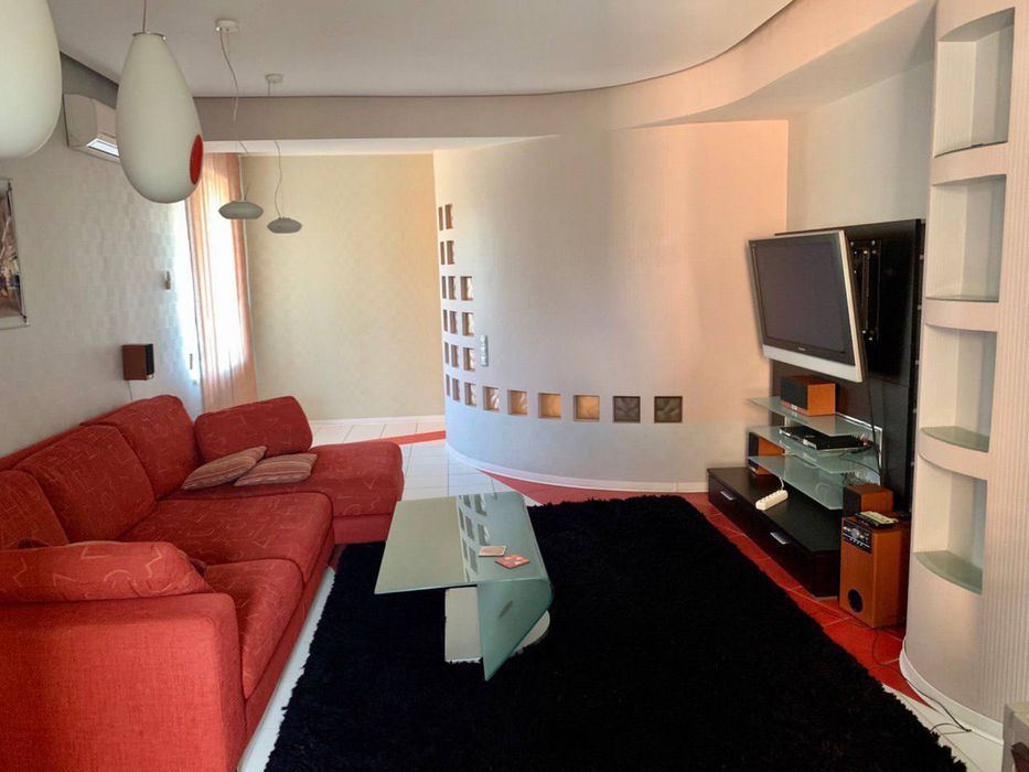 Продам! 2 кімнатну квартиру на пр.Науки