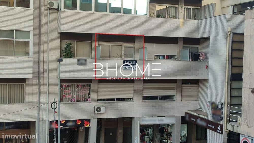 OPORTUNIDADE  - Escritório com Varanda no Centro de Braga!!