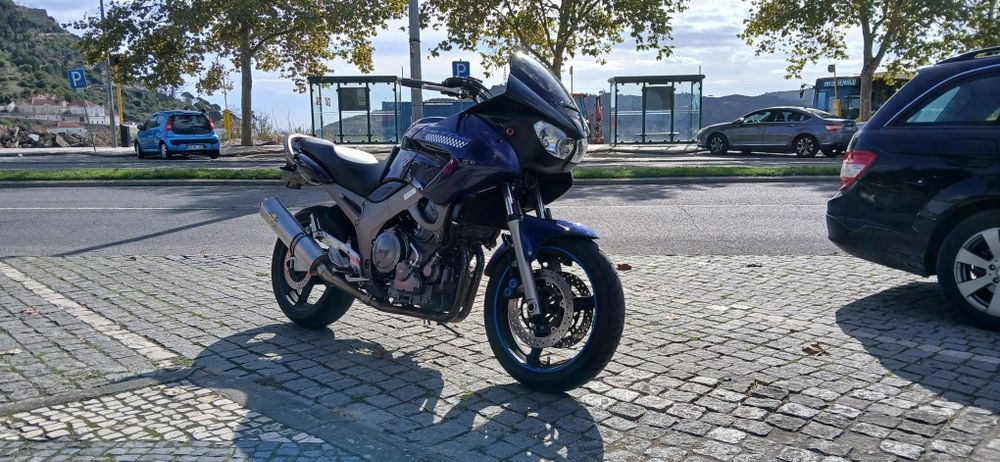 Vendo Yamanha TDM como nova 900
