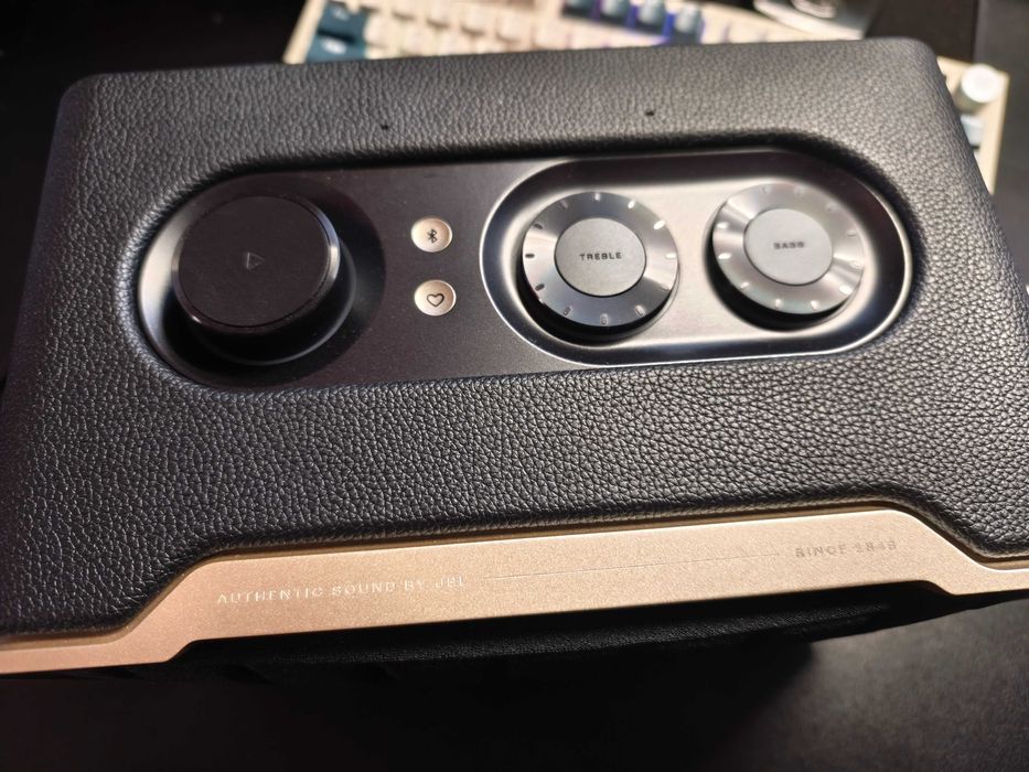 Колонка JBL Authentics 200 90W Black