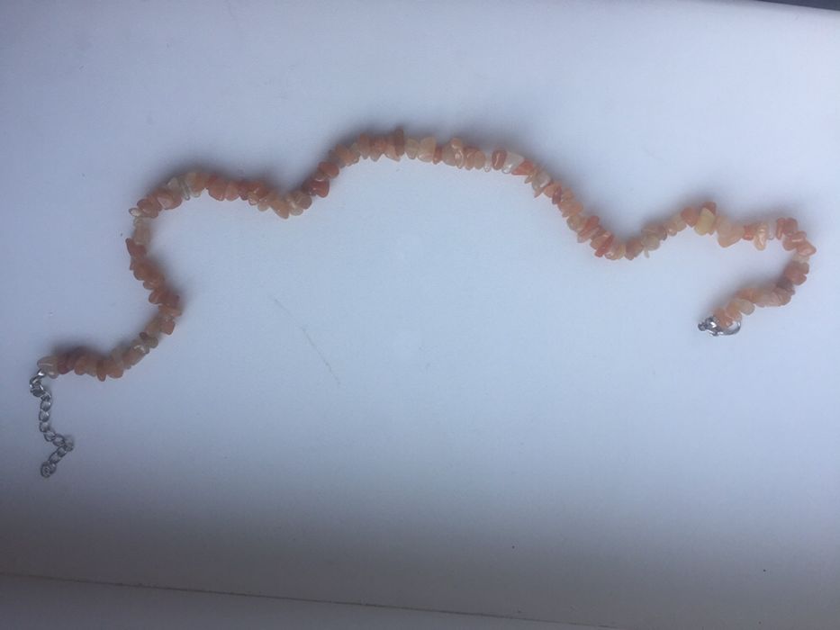 Бусы из сердолика