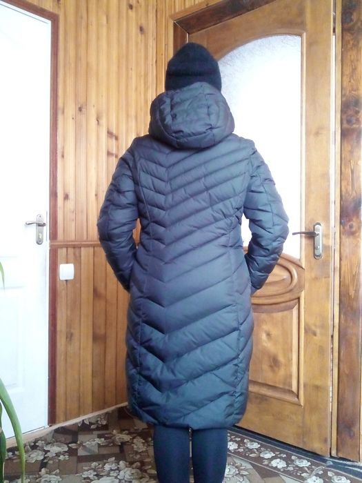 Зимовий пуховик 46 - 48р. , зимова куртка , плащ жіночий