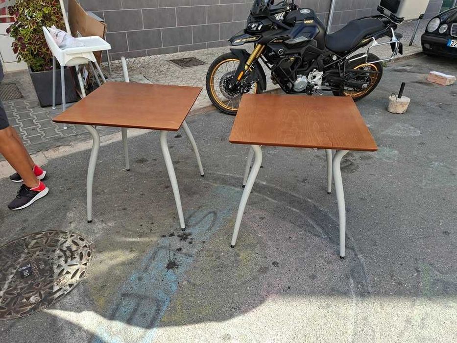 Esplanada interior 6 mesas e 12 cadeiras