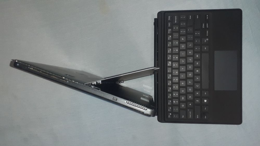 Планшет; ноутбук; нетбук; Dell Latitude 5290 2in1; i7-8650u/16/512