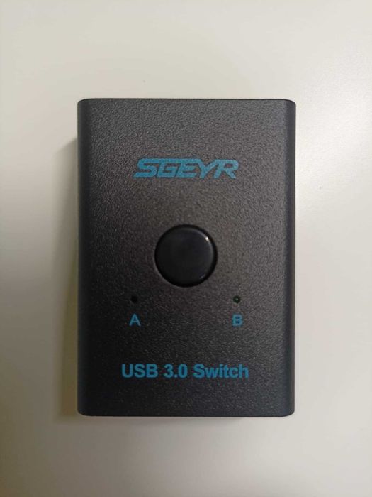 SGEYR USB 3.0 Switch Selector 2xPC 1xUSB przełącznik