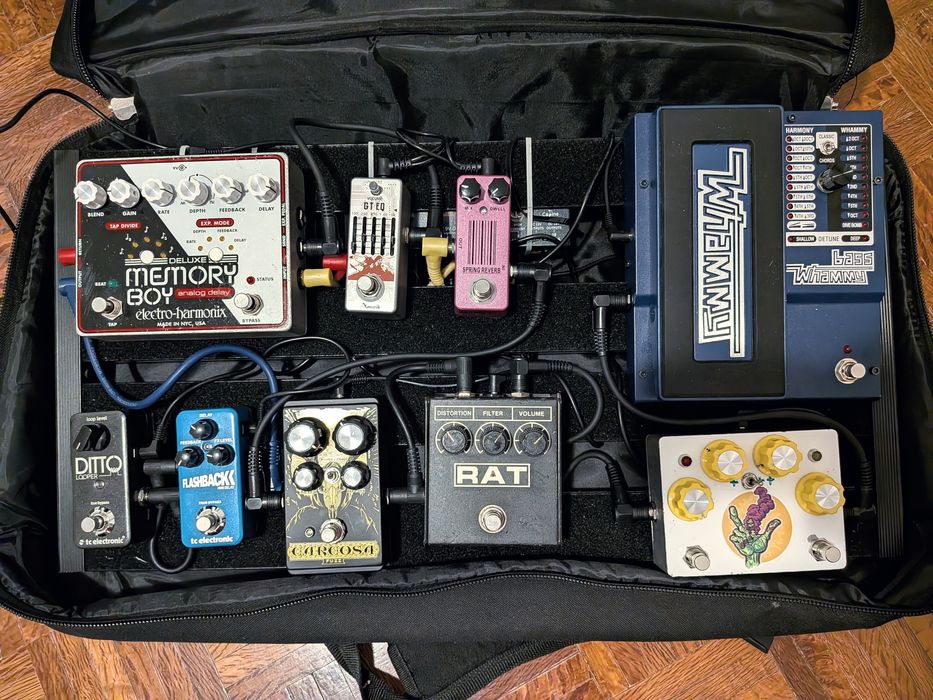 Vendo vários pedais + pedalboard