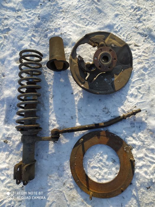 Стойка передня (Таврія-славута)