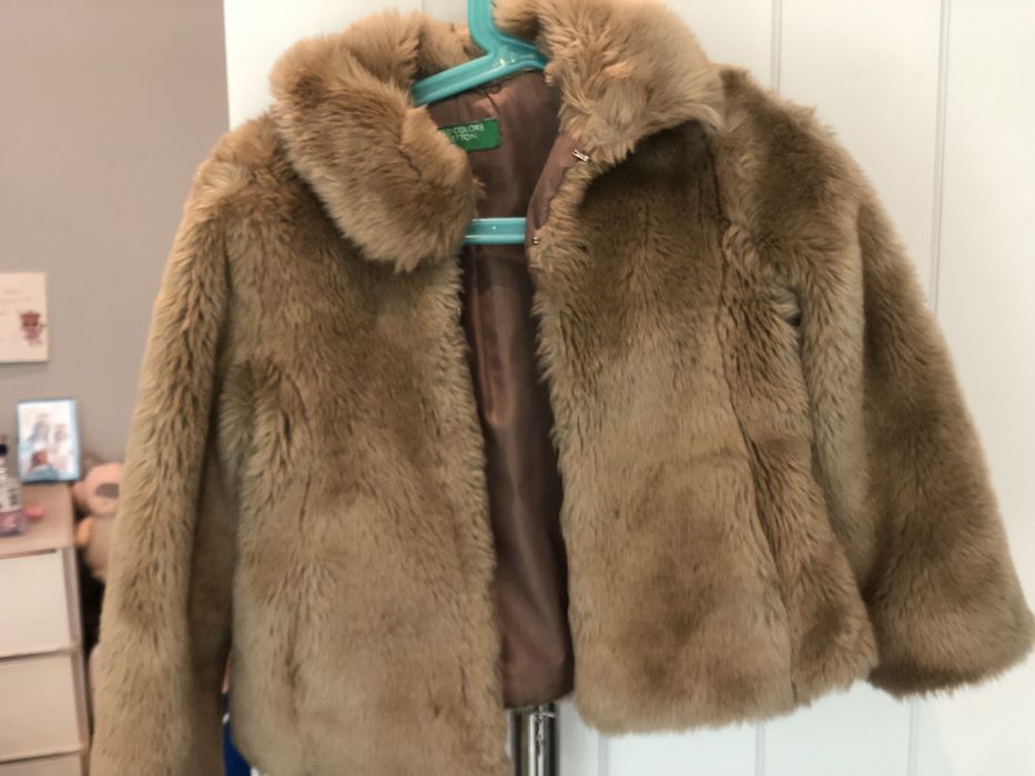 Casaco de pelo Benetton 4 anos como novo