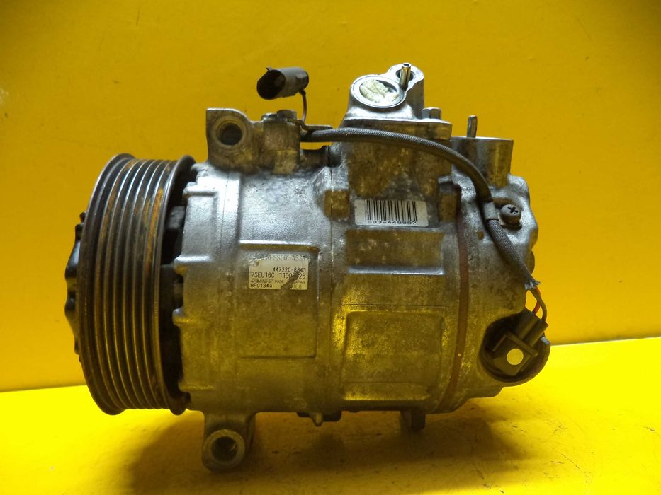 Компрессор кондиционера Mercedes C-Class (W203) (1,8) з 00-07 р.в.