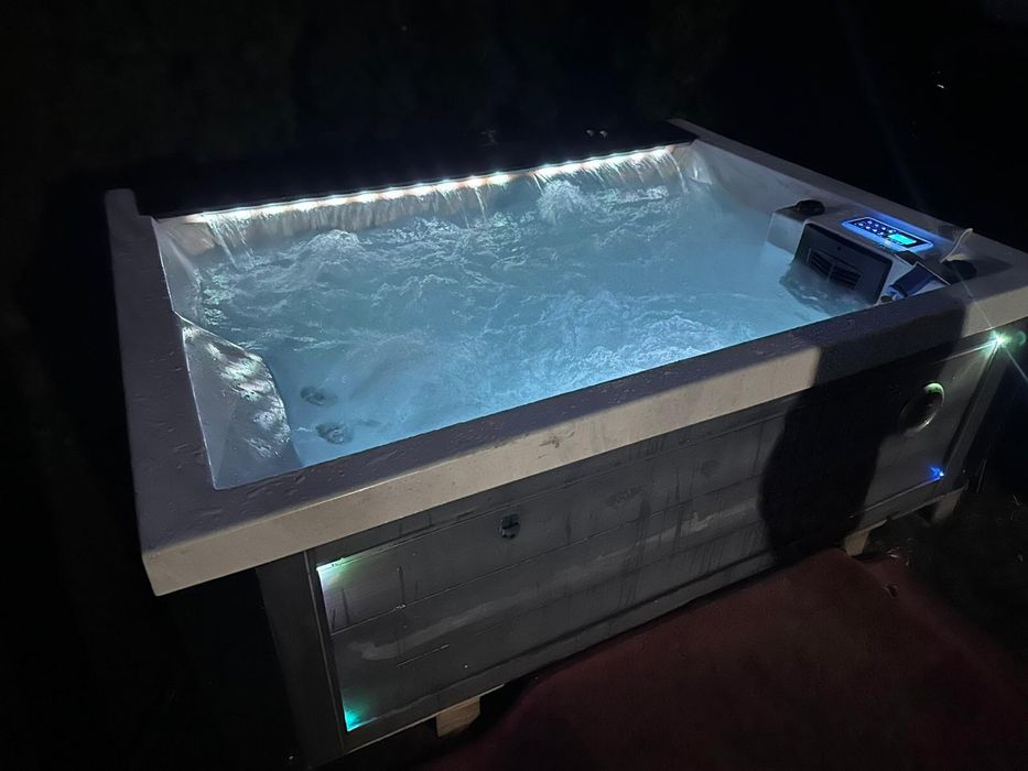 Jacuzzi 3 osobowe sprawne