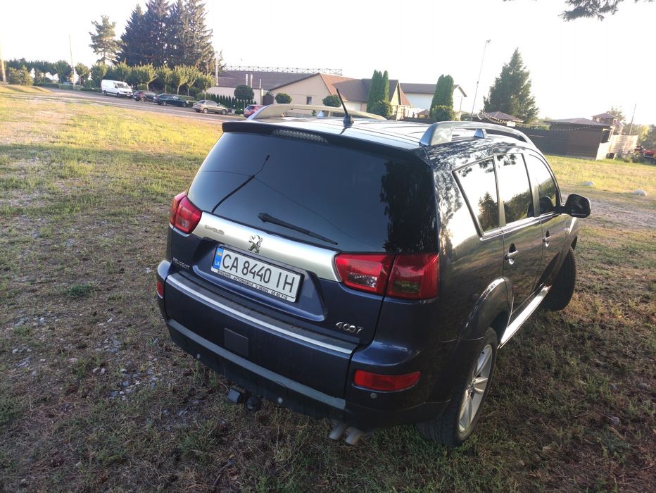 Peugeot 4007 2.2 дизель повний привід читати опис