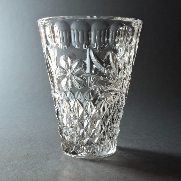 lata 70-te piękny kryształowy wazon