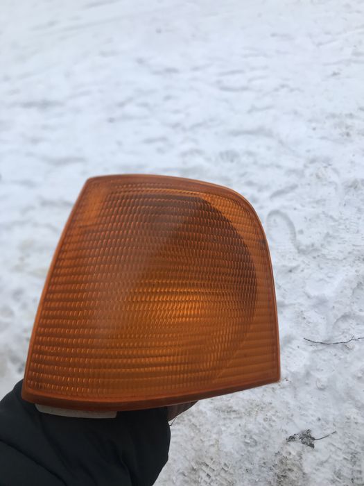 Поворот передній на Ауди 100 С3 кузове (Сигара)