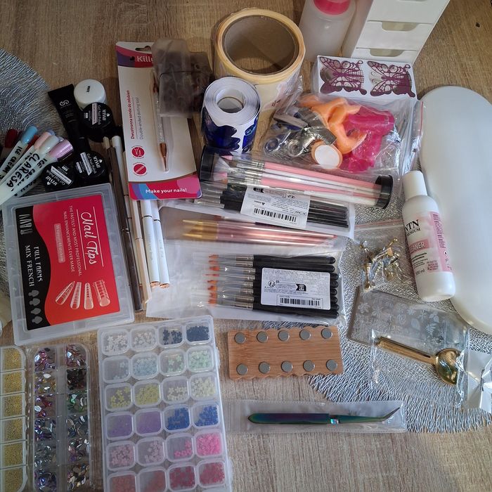 Zestaw do paznokci duża ilość