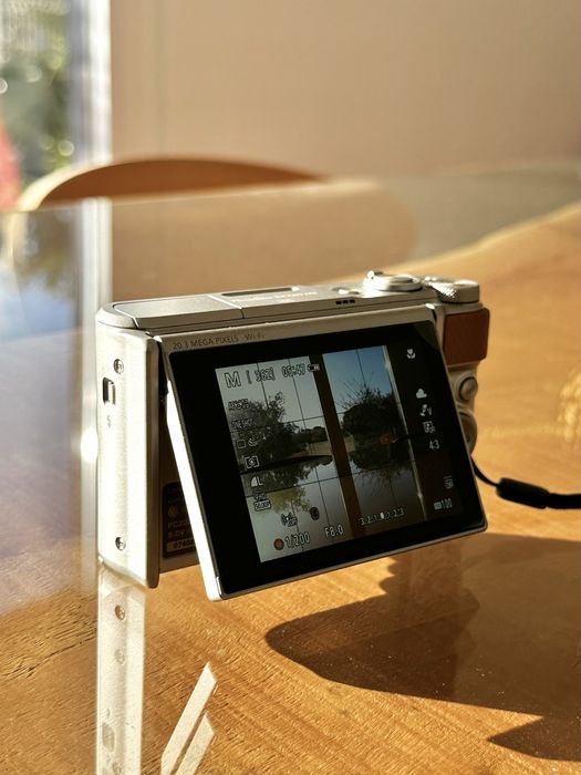 Canon SX740 HS (nova)