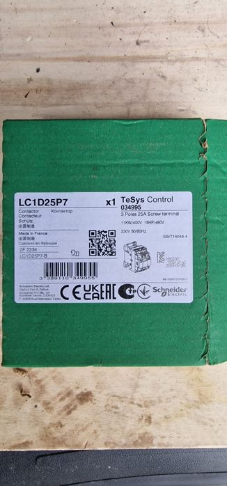 Contactor trifasico schneider