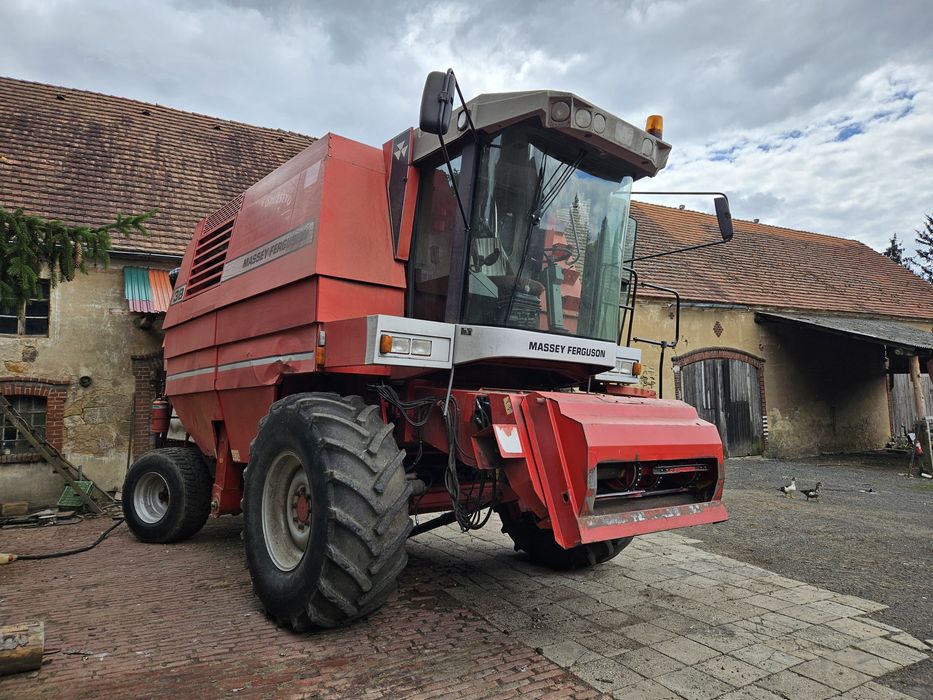Kombajn Massey Ferguson 38