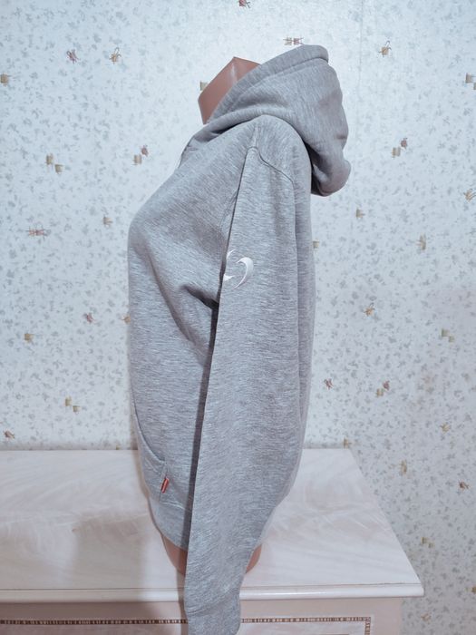 Продам теплую толстовку кофту худи Sportika на флисе женская р S/M