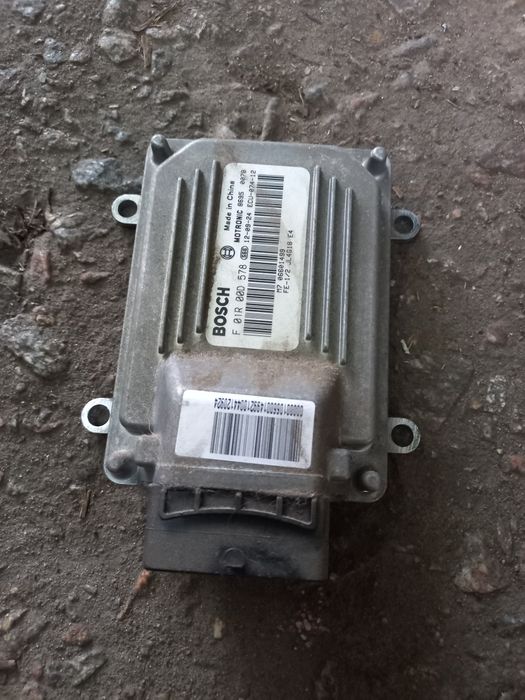 Блок управления двигателем эбу джили эмгранд ес 7. 1.8 бензин emgrand