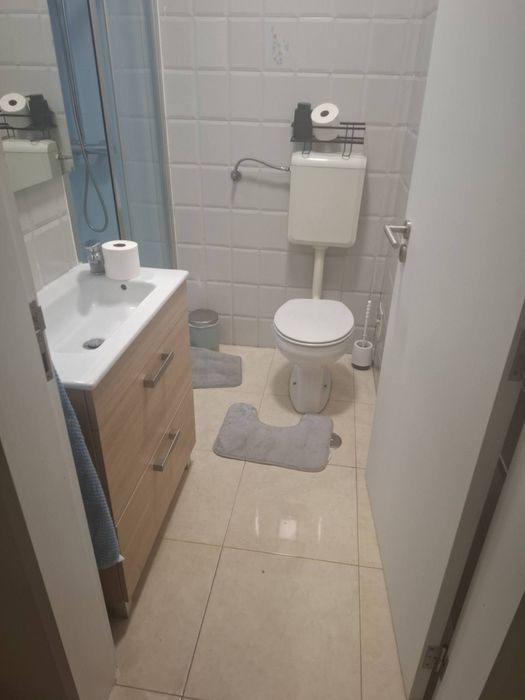 Alugo Quarto Torres Vedras