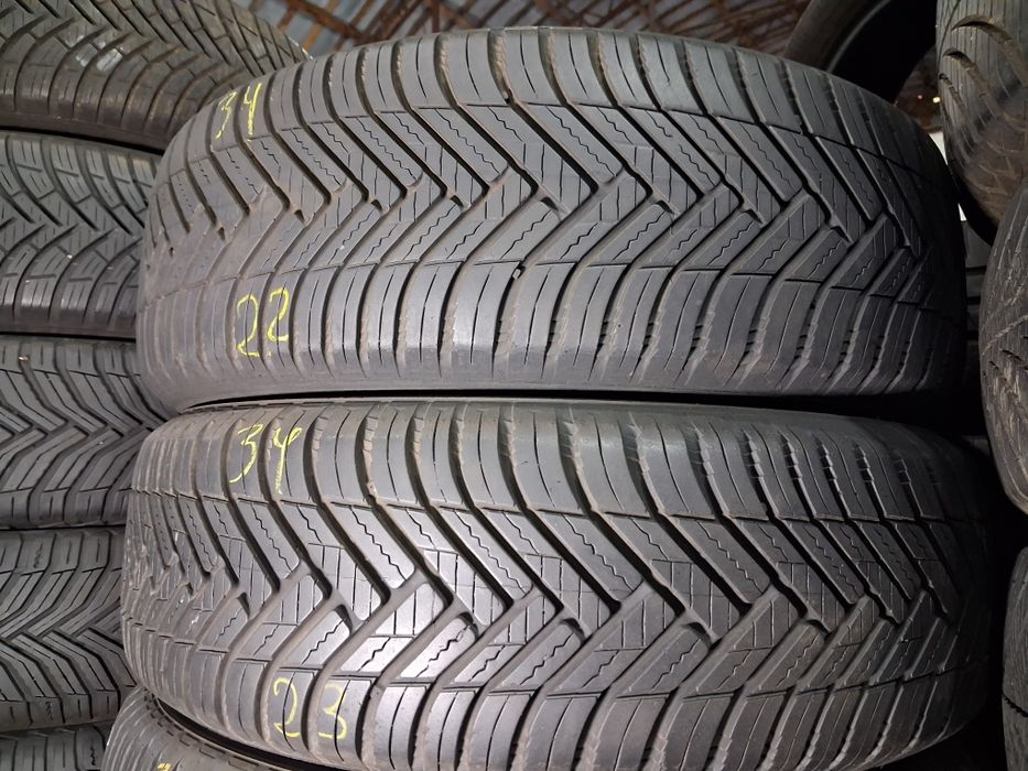 195/65 15 Hankook Kinergy 4s gen 2 шини б/у всесезонні Комплект