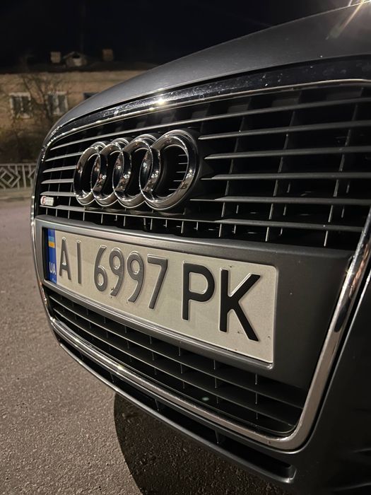 Подіум номера Audi A4 b7