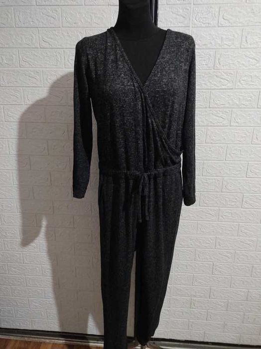 Kombinezon rozmiar xl jesień cena 35 zł