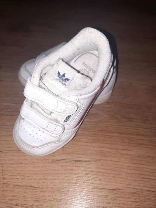 Buty  Adidas  21/14cm