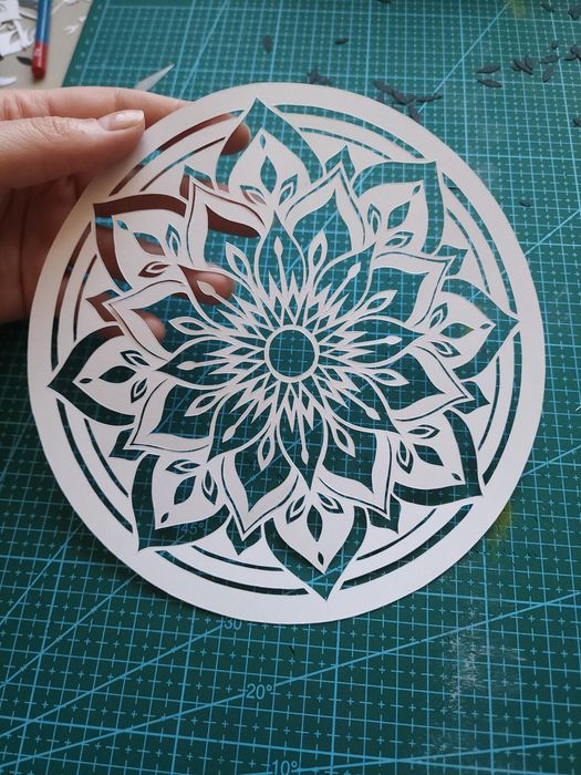 Obraz mandala boho ręcznie wycinana dekoracja na prezent