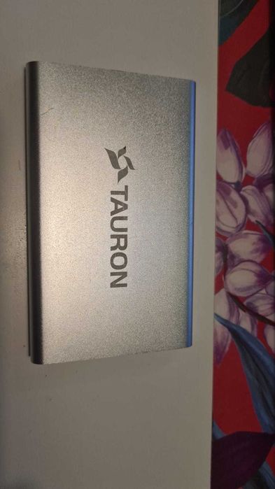 Power Bank Tauron