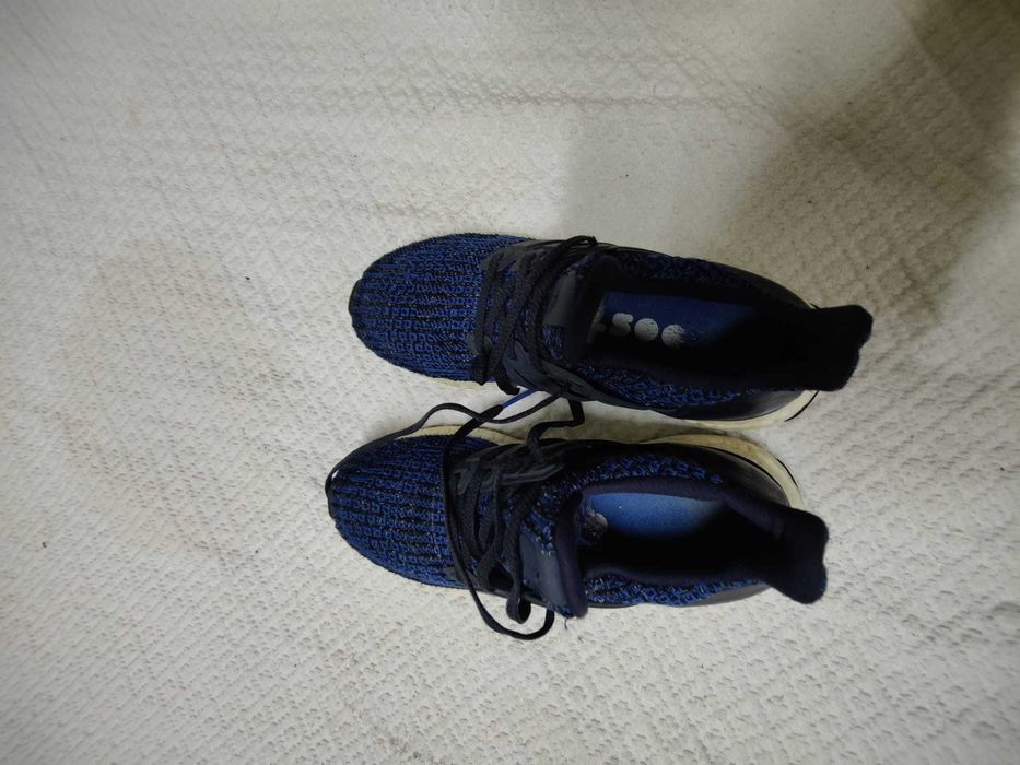 Sapatilhas Adidas. tam. 36 em excelente estado
