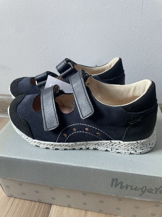 Obuwie mrugała dziecięce