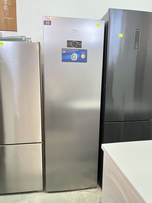Морозильна  камера Beko 185/60 Saw22