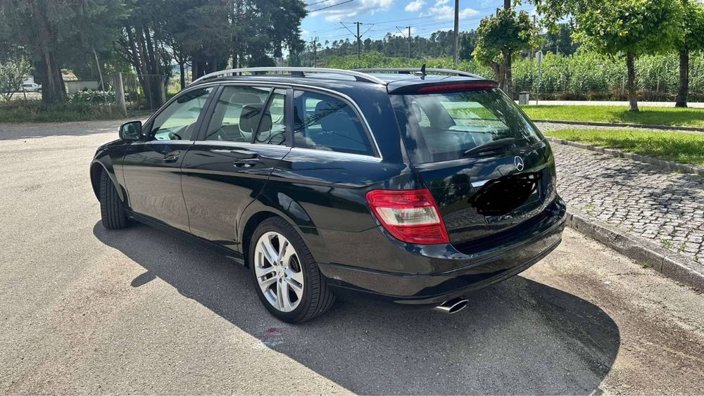 Mercedes-Benz C220