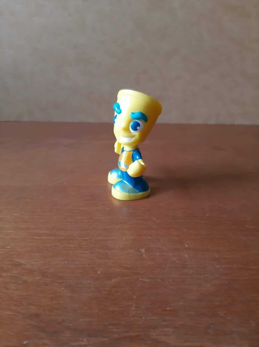 Figurka z ciastoliny Play-Doh - budowniczy / roboty drogowe