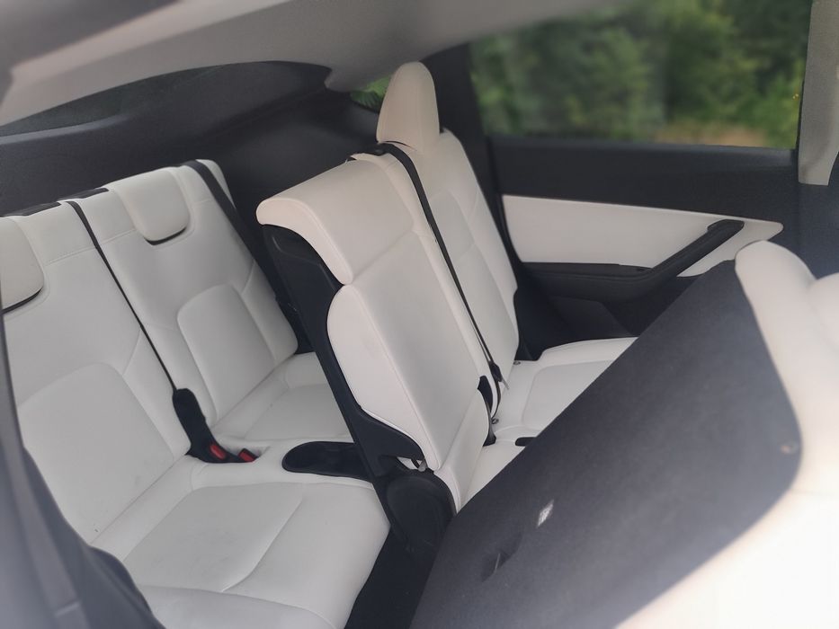 Tesla Model Y 21 р. 82 кВ. Київ