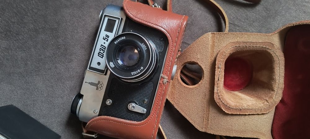Radziecki aparat fotograficzny FED 5